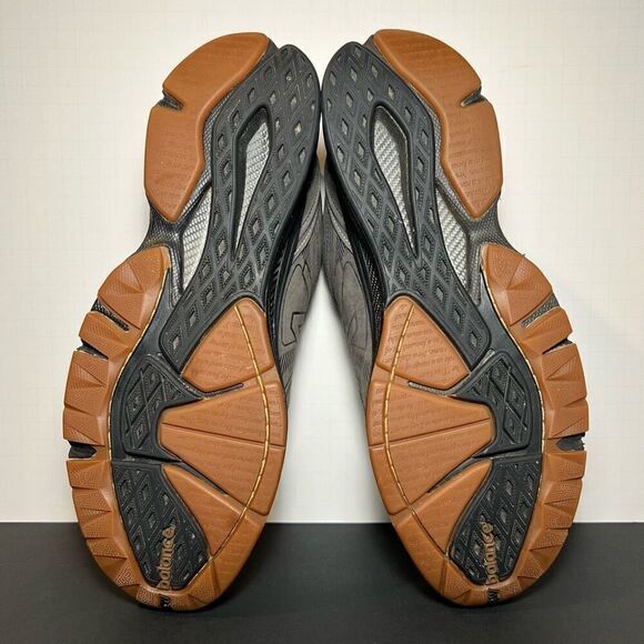 Mens NEW BALANCE 2040 v2 BOSTON Gray Athletic Sneakers / Size 11.5 Wide - Picture 7 of 9